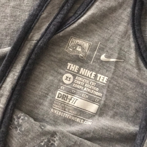 Nike Racerback Tank - Picture 3 of 4
